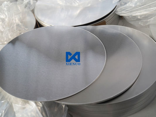 Amostra gratuita Preço de fábrica Círculo de alumínio revestido Usado em utensílios de cozinha/utensílios/iluminação Utilização com boa planitude 1050/1060/1070/1100/3003/3005