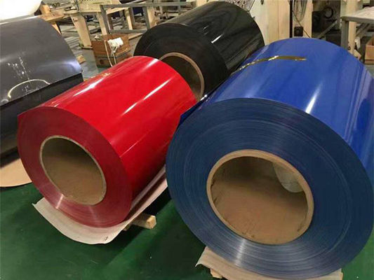 Alumínio revestido de cor espessura da bobina Alumínio utilizado para material de construção de telhados e paredes