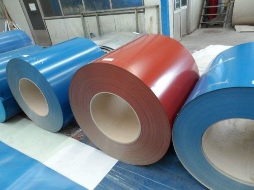 Alumínio revestido de cor espessura da bobina Alumínio utilizado para material de construção de telhados e paredes