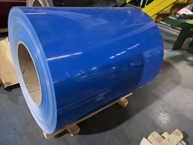 Alumínio revestido de cor espessura da bobina Alumínio utilizado para material de construção de telhados e paredes
